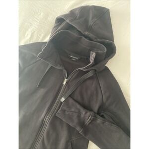 Athleta Women's Triumph Hoodie Size Small Color‎ Solid Black Full Zip Athletic